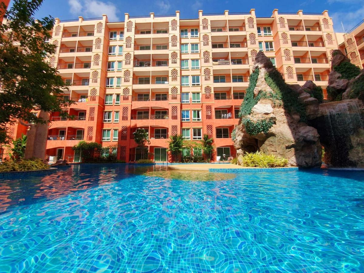 Seven Seas Condo By Dmitrii Jomtien Beach Exterior foto