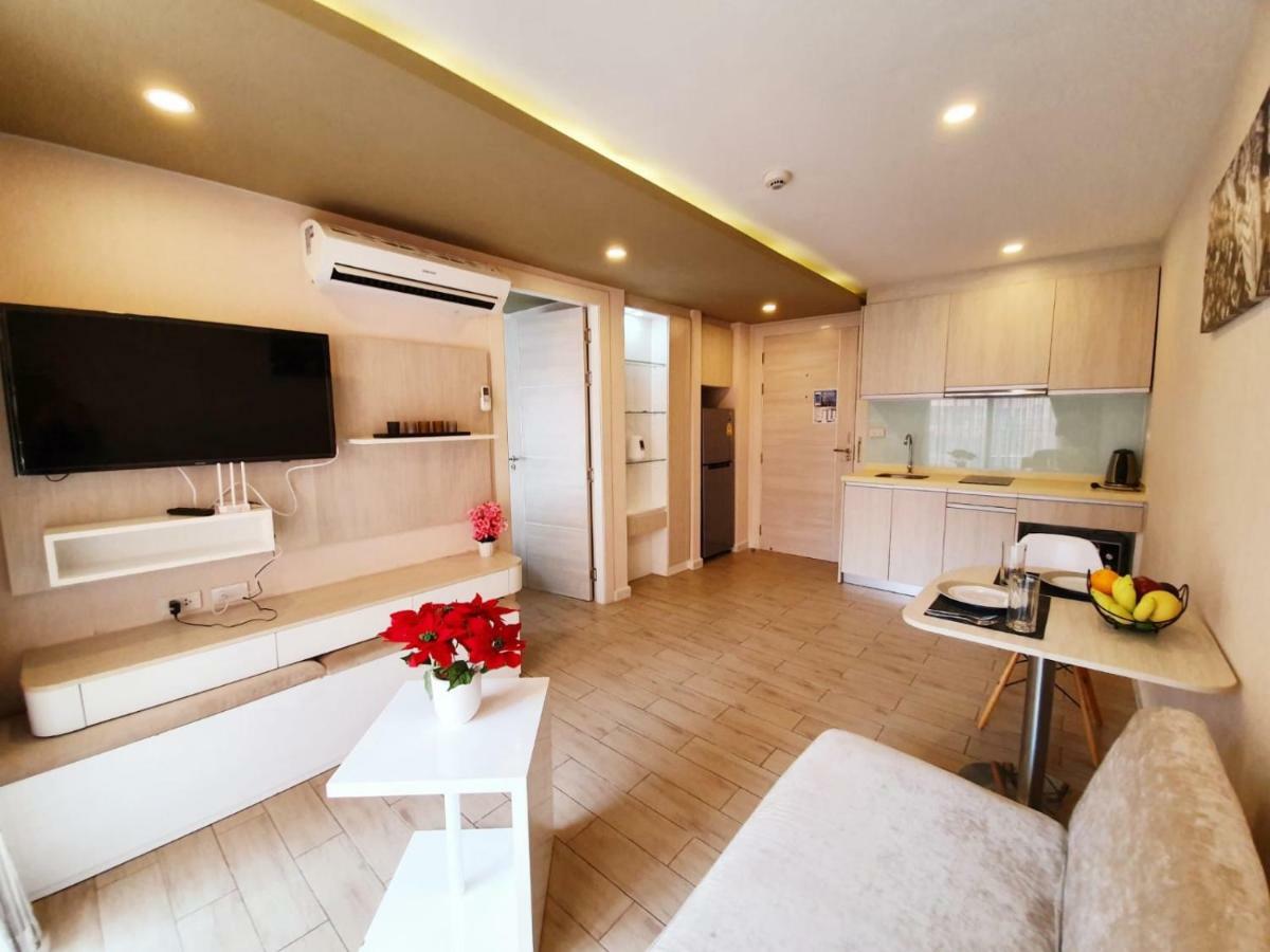 Seven Seas Condo By Dmitrii Jomtien Beach Exterior foto